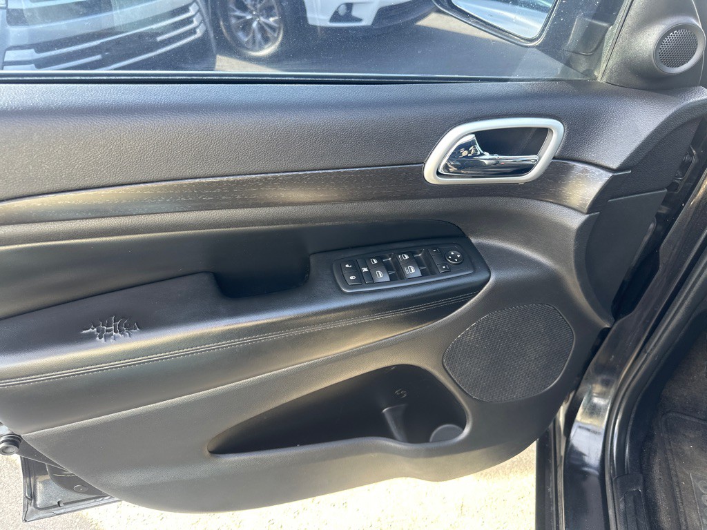 2015 Jeep Grand Cherokee Image 10