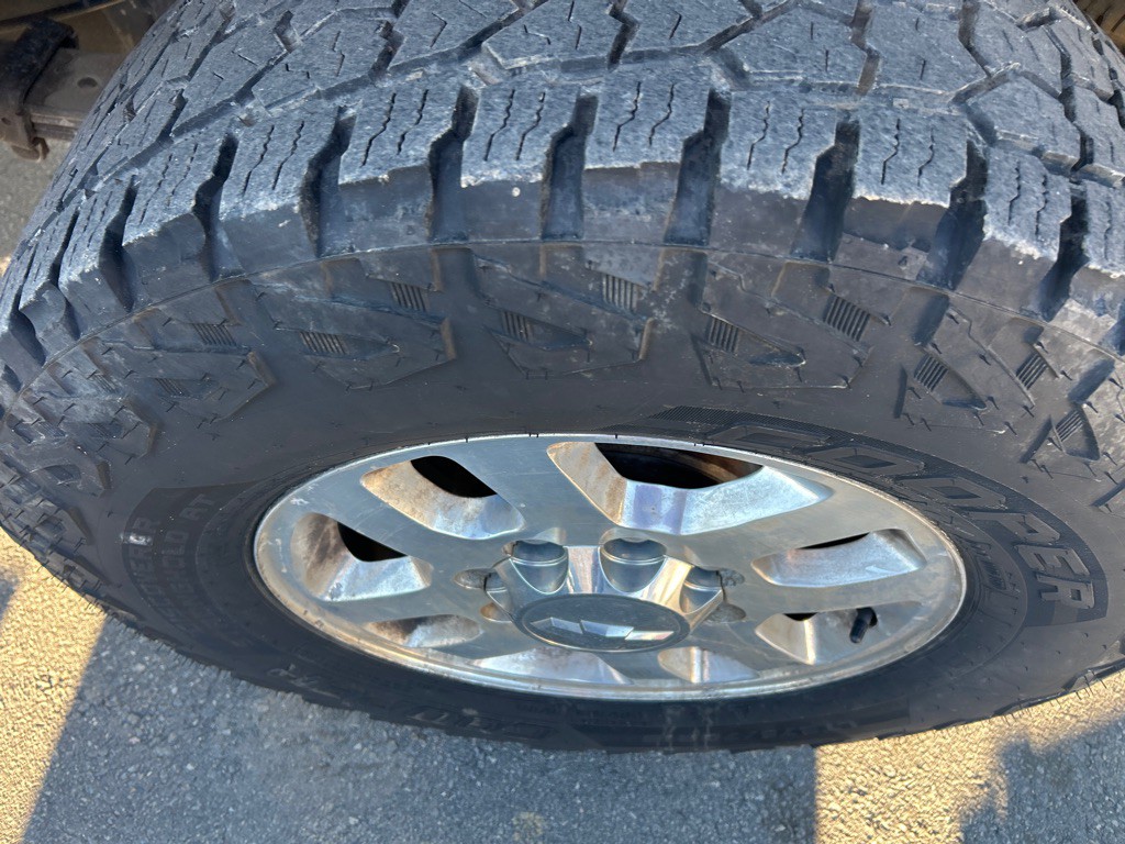 2011 Chevrolet Silverado 1500 Image 9