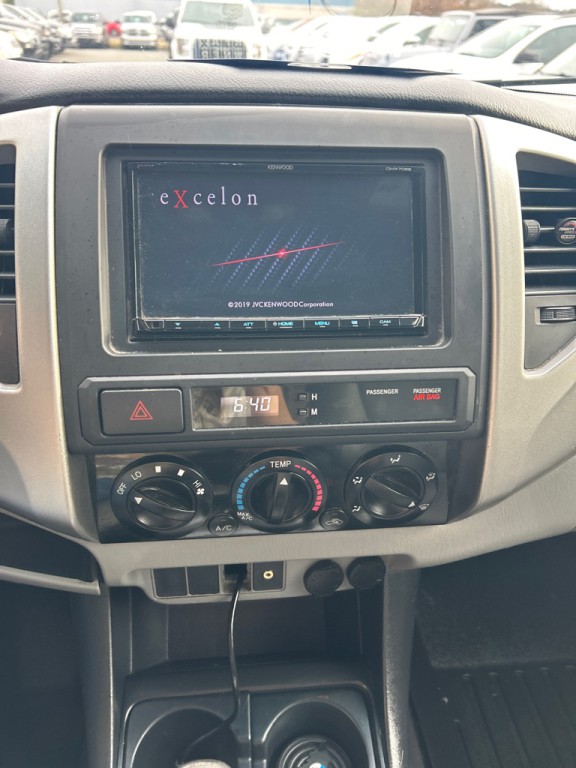 2013 Toyota Tacoma Image 14