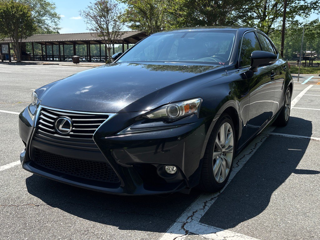 2015 Lexus IS Image 1