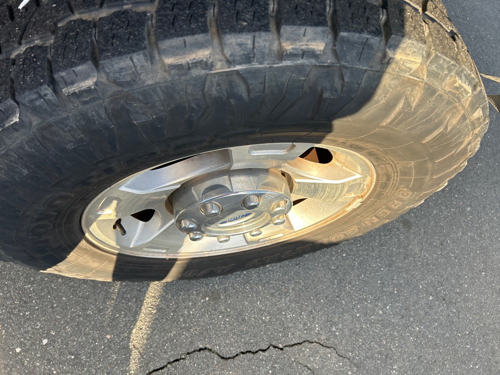 2015 Ford F-350 Image 8