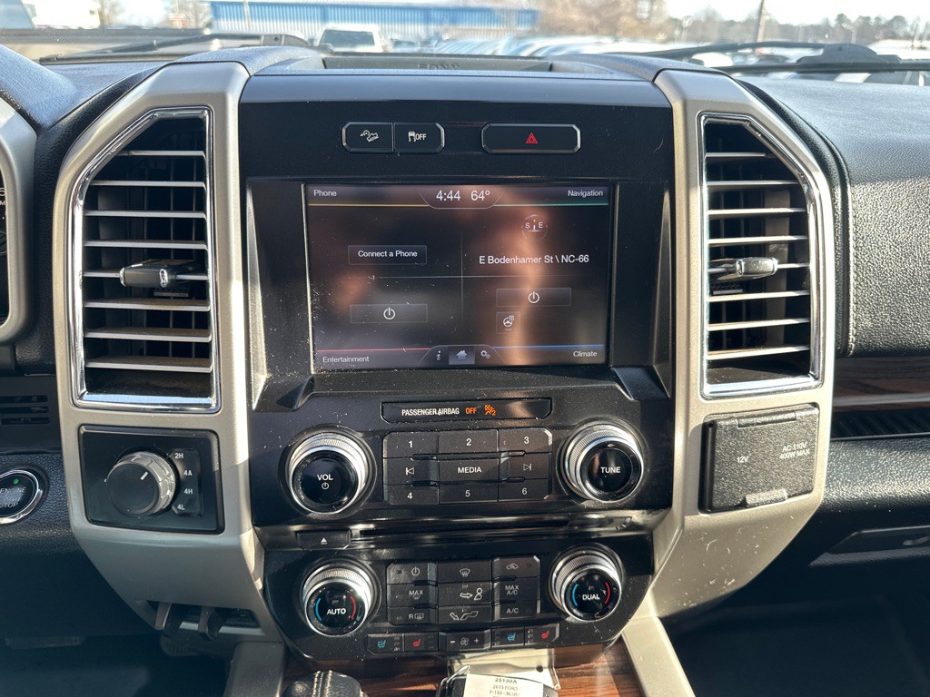 2015 Ford F-150 Image 14