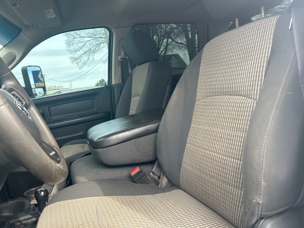 2012 Dodge Ram 2500 Image 12