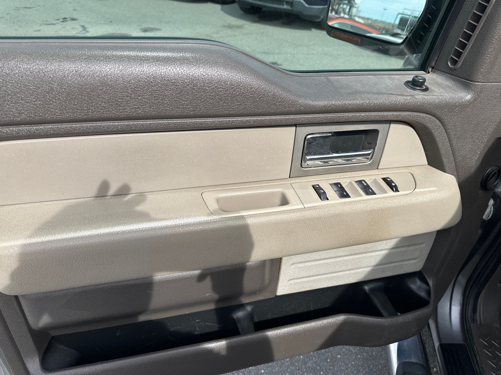 2010 Ford F-150 Image 11
