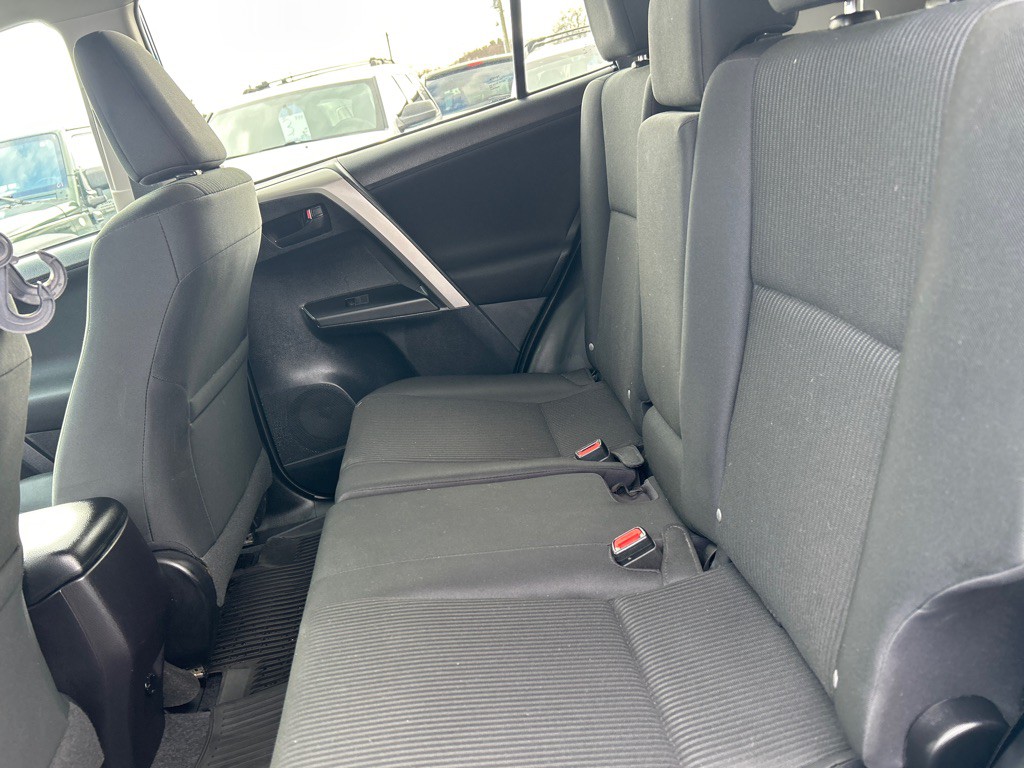 2017 Toyota Rav4 Image 13