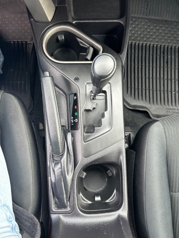 2017 Toyota Rav4 Image 16