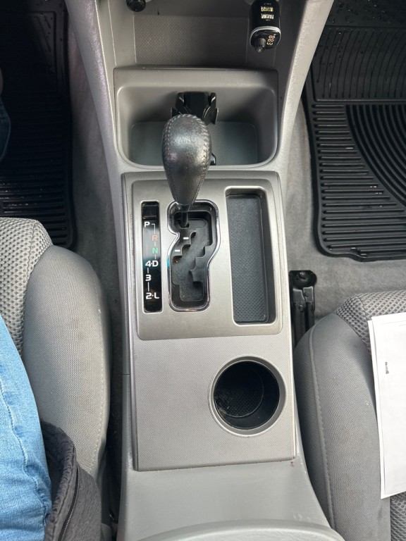 2005 Toyota Tacoma Image 16