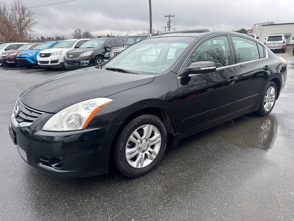 2012 Nissan Altima Image 1