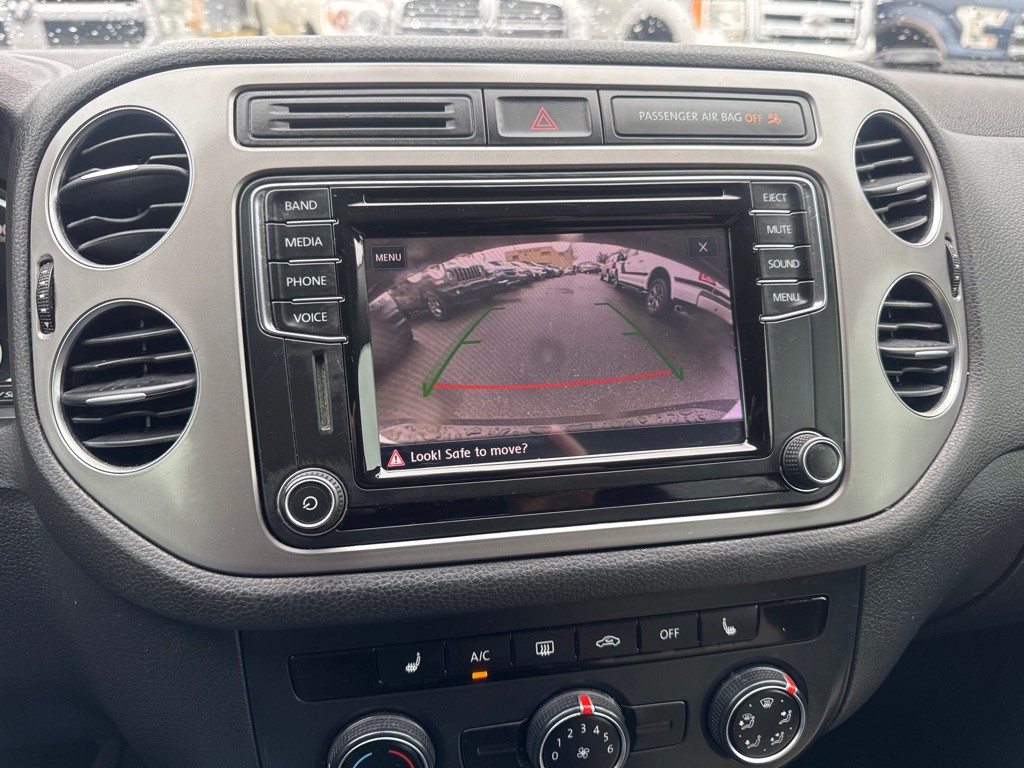2017 Volkswagen Tiguan Image 14
