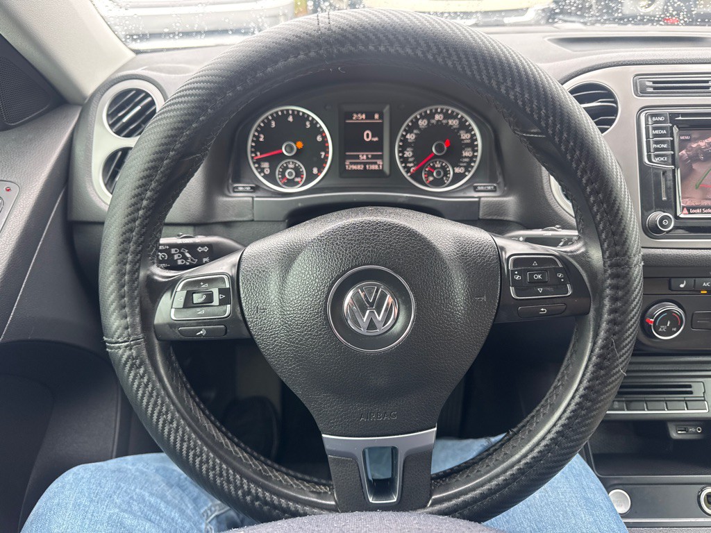 2017 Volkswagen Tiguan Image 15