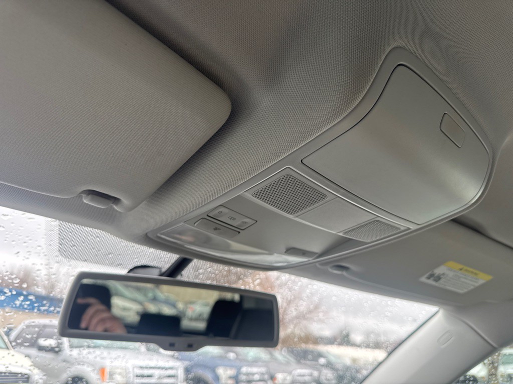 2017 Volkswagen Tiguan Image 16