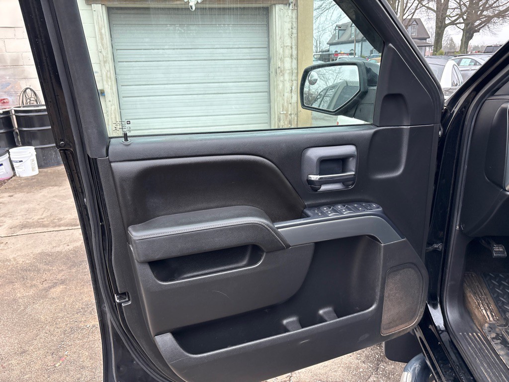 2015 Chevrolet Silverado 1500 Image 12