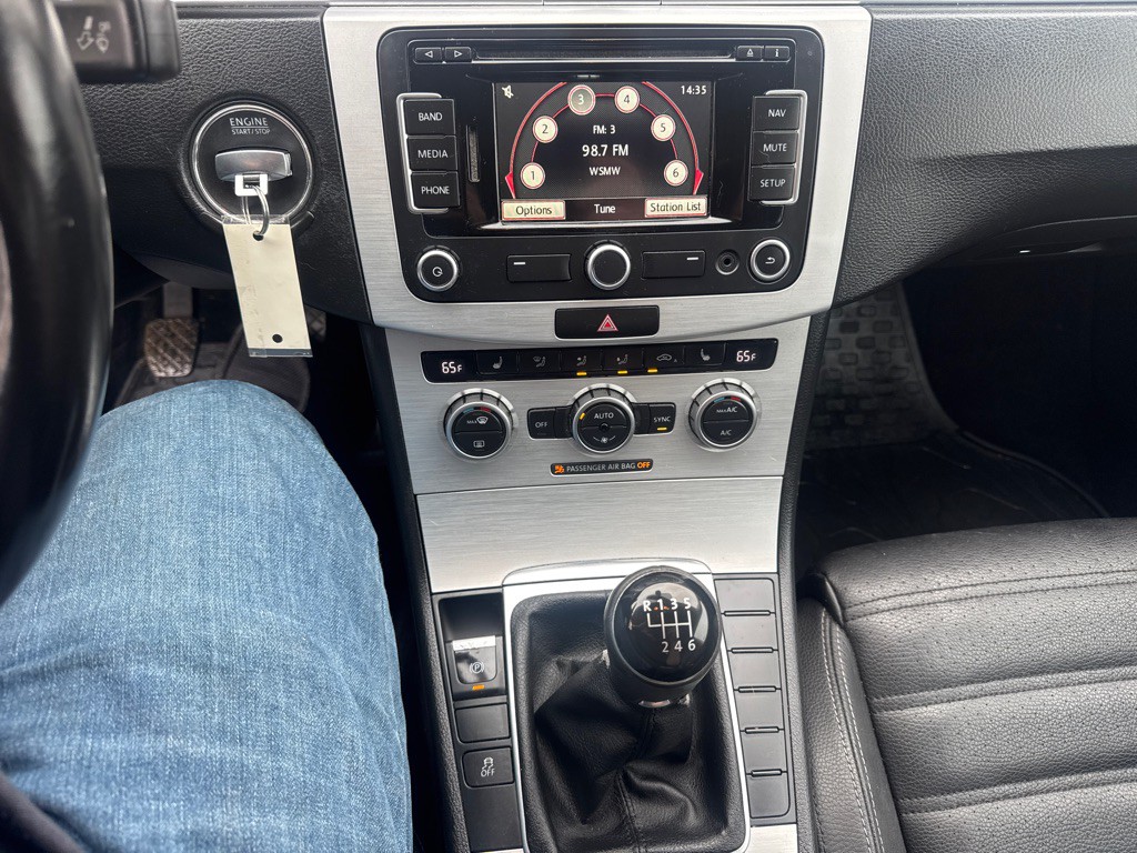 2014 Volkswagen CC Image 13