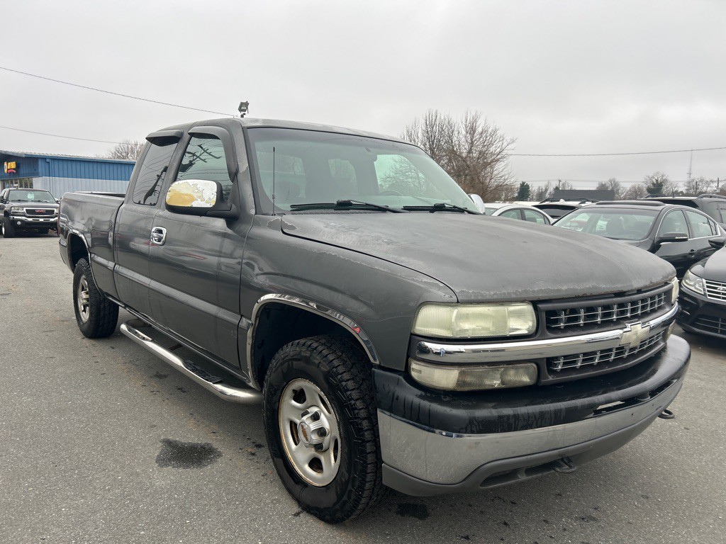 2001 Chevrolet Silverado 1500 Image 3