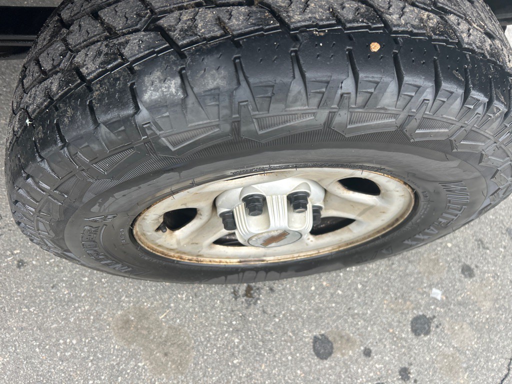 2001 Chevrolet Silverado 1500 Image 9