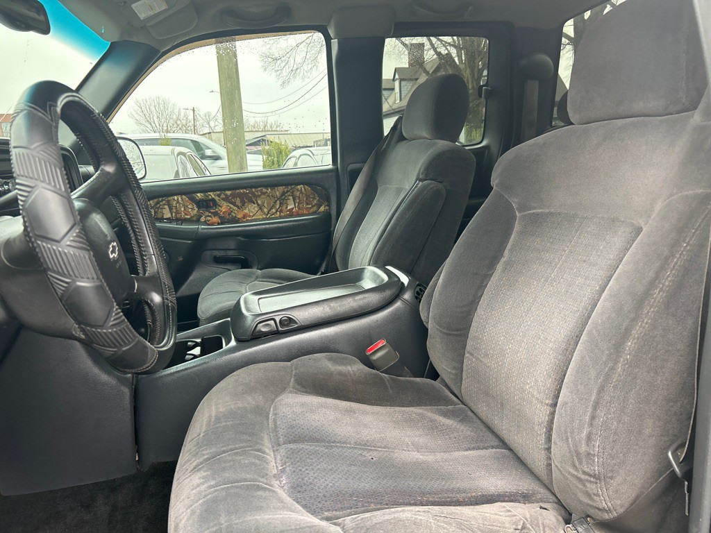2001 Chevrolet Silverado 1500 Image 11