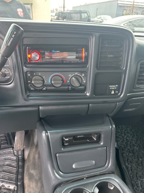 2001 Chevrolet Silverado 1500 Image 14