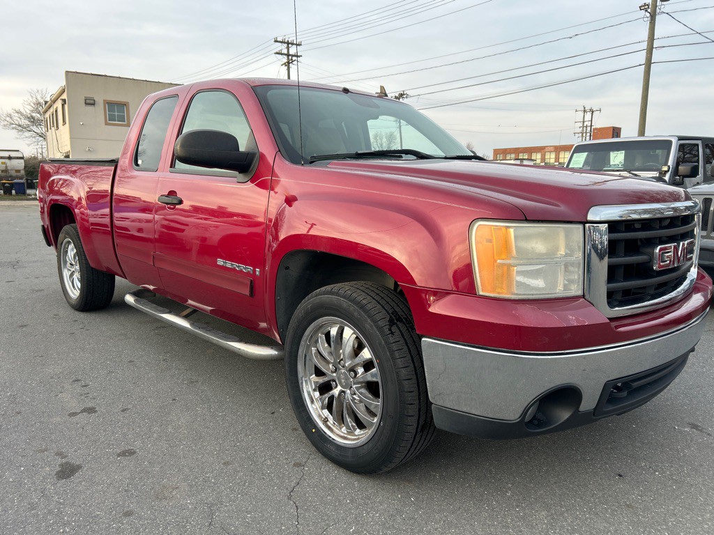 2007 GMC Sierra Image 3