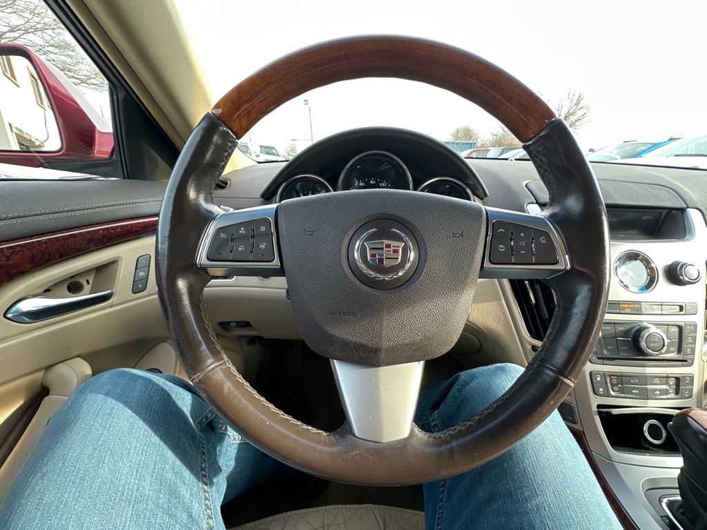 2011 Cadillac CTS Image 14