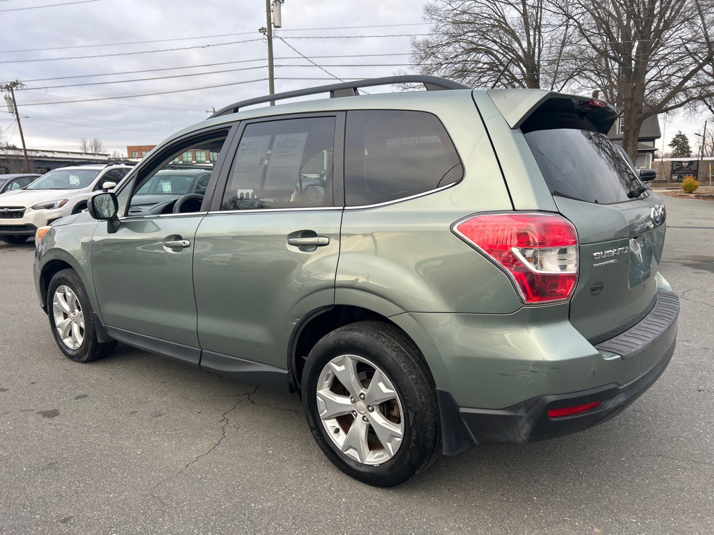 2014 Subaru Forester Image 7