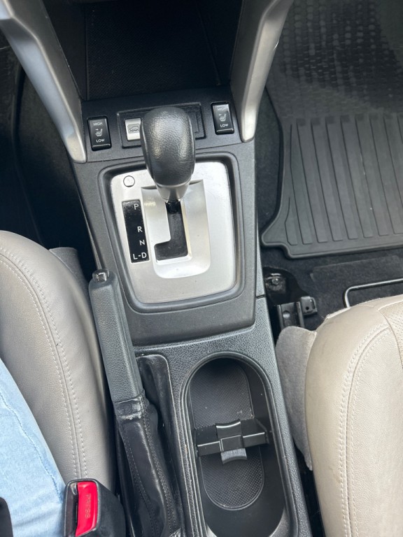 2014 Subaru Forester Image 15