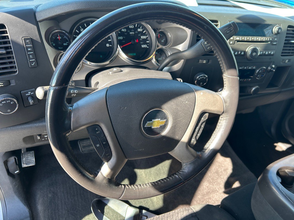 2011 Chevrolet Silverado 1500 Image 13