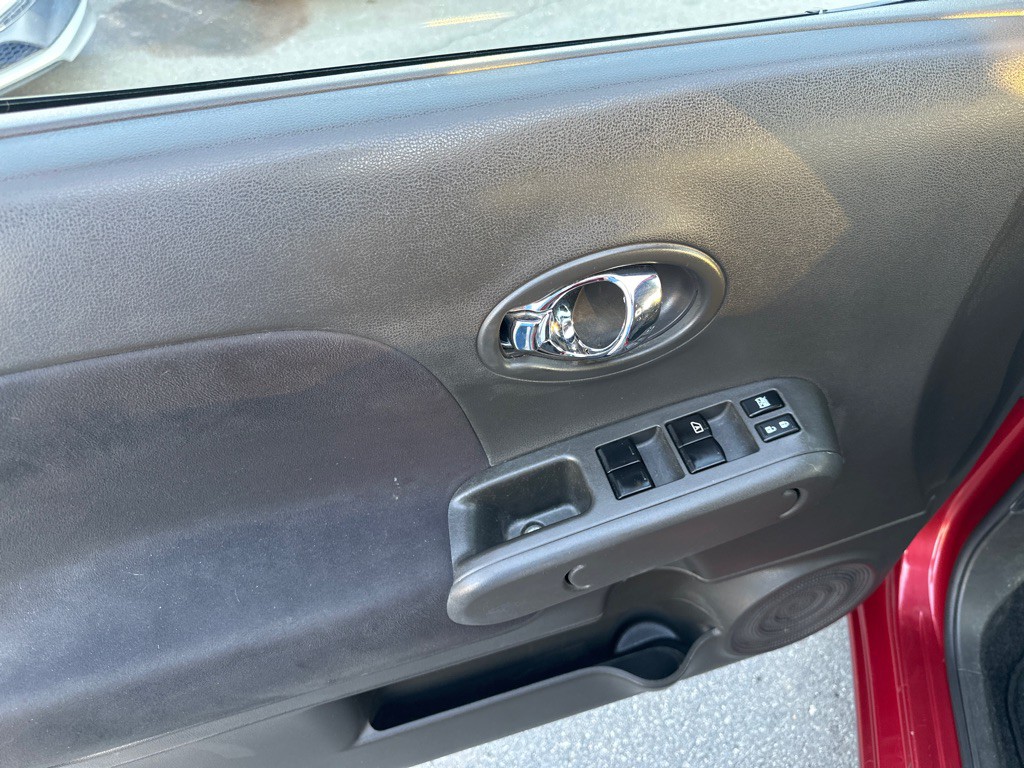 2012 Nissan Cube Image 10