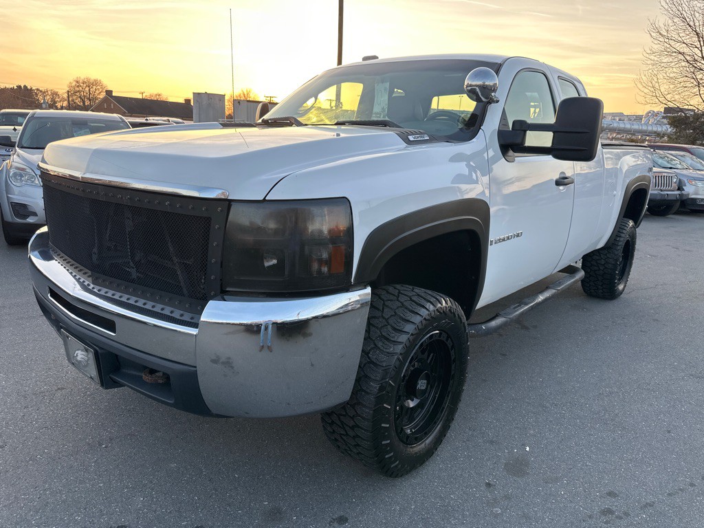 2008 Chevrolet Silverado 1500 Image 1