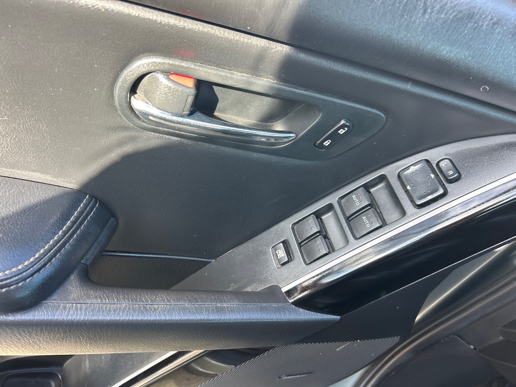 2011 Mazda CX-9 Image 11