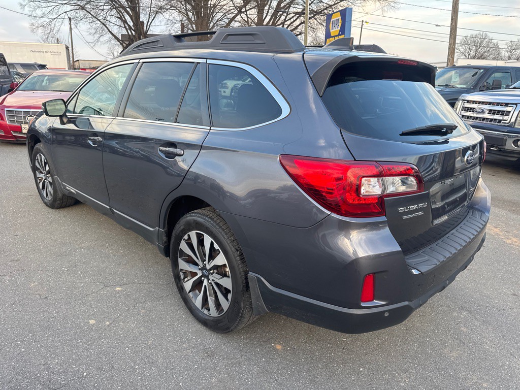 2017 Subaru Outback Image 3
