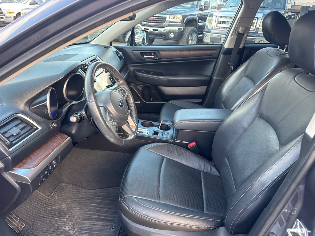 2017 Subaru Outback Image 10