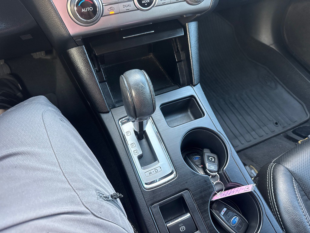 2017 Subaru Outback Image 15