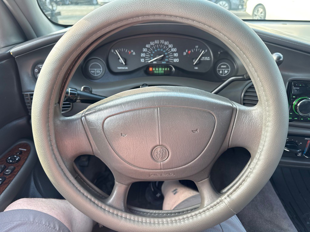 2005 Buick Century Image 13