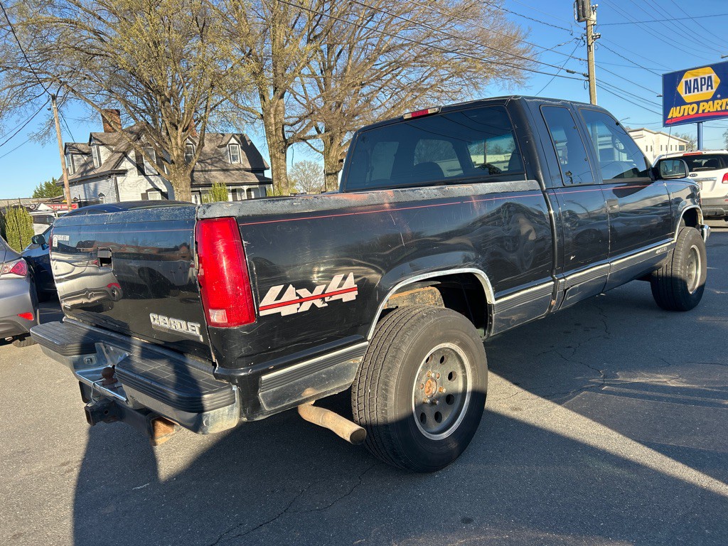 1998 Chevrolet C/K Image 5