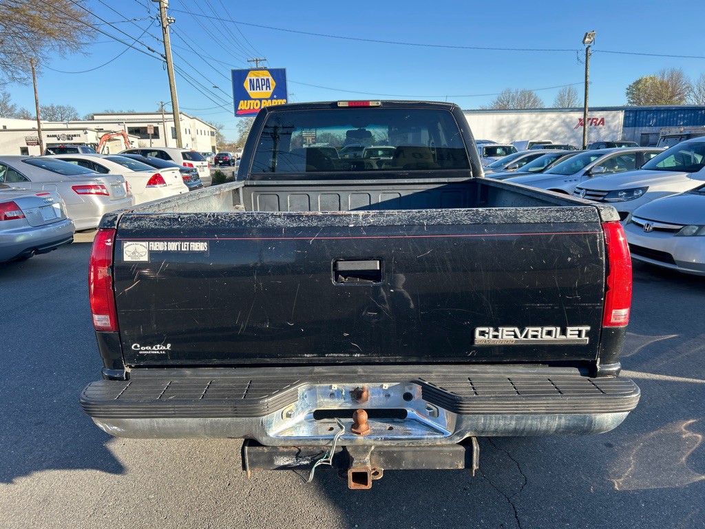 1998 Chevrolet C/K Image 6