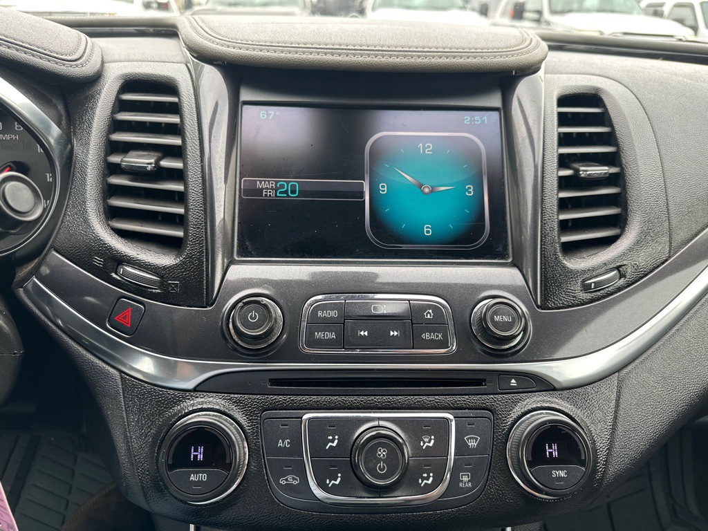 2015 Chevrolet Impala Image 17