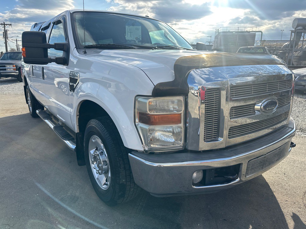 2010 Ford F-250 Image 7