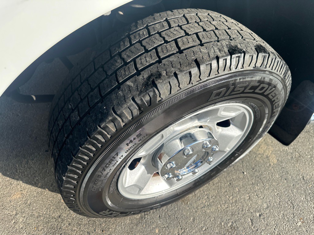 2010 Ford F-250 Image 9