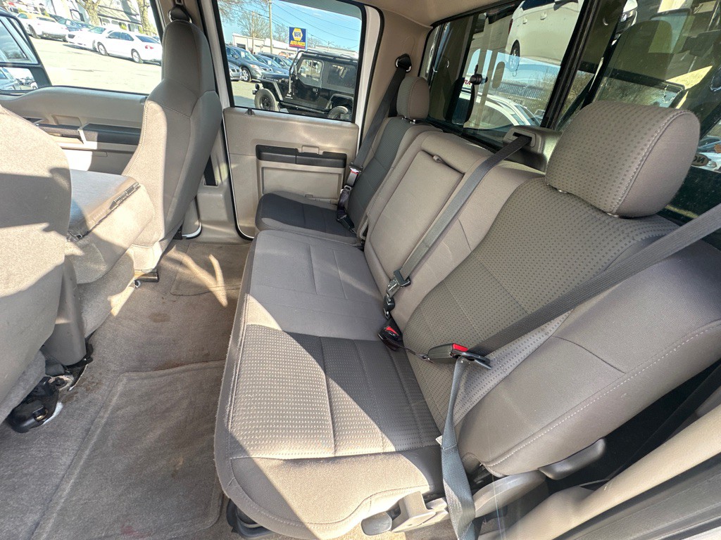 2010 Ford F-250 Image 15