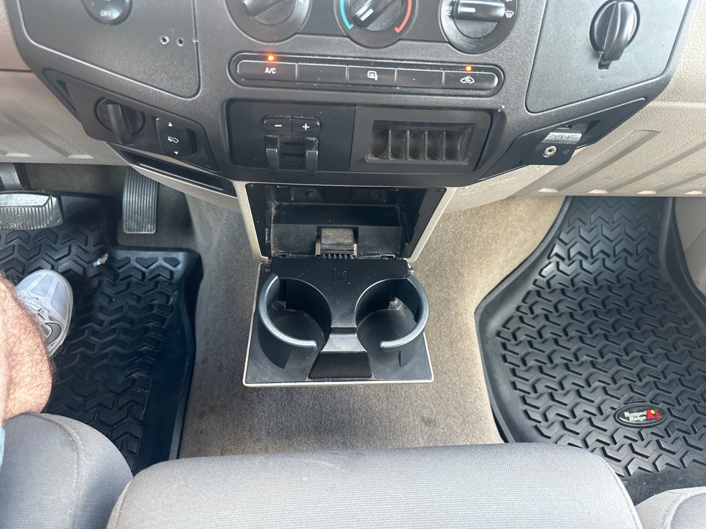 2010 Ford F-250 Image 20