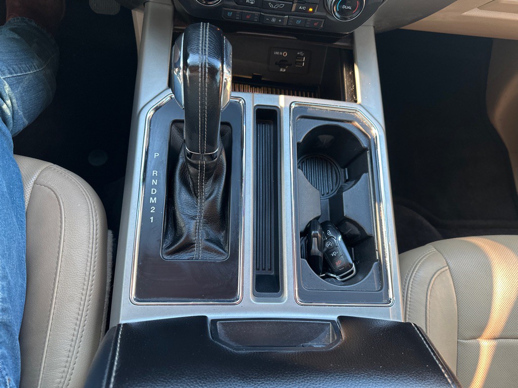 2015 Ford F-150 Image 22