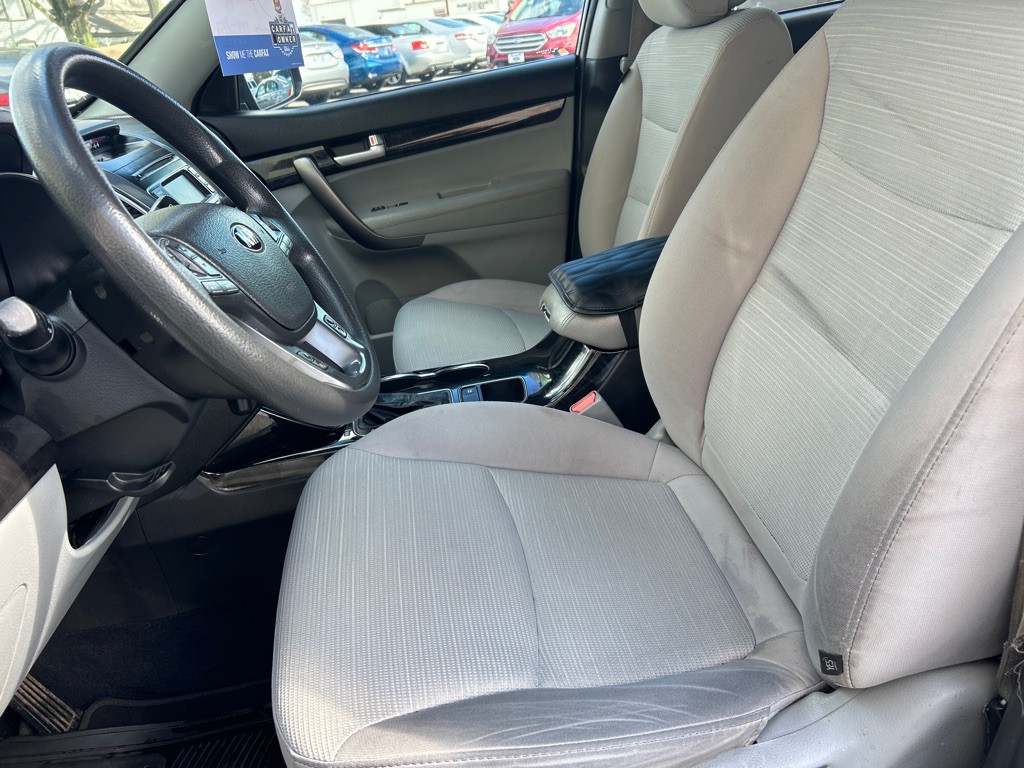 2014 Kia Sorento Image 11