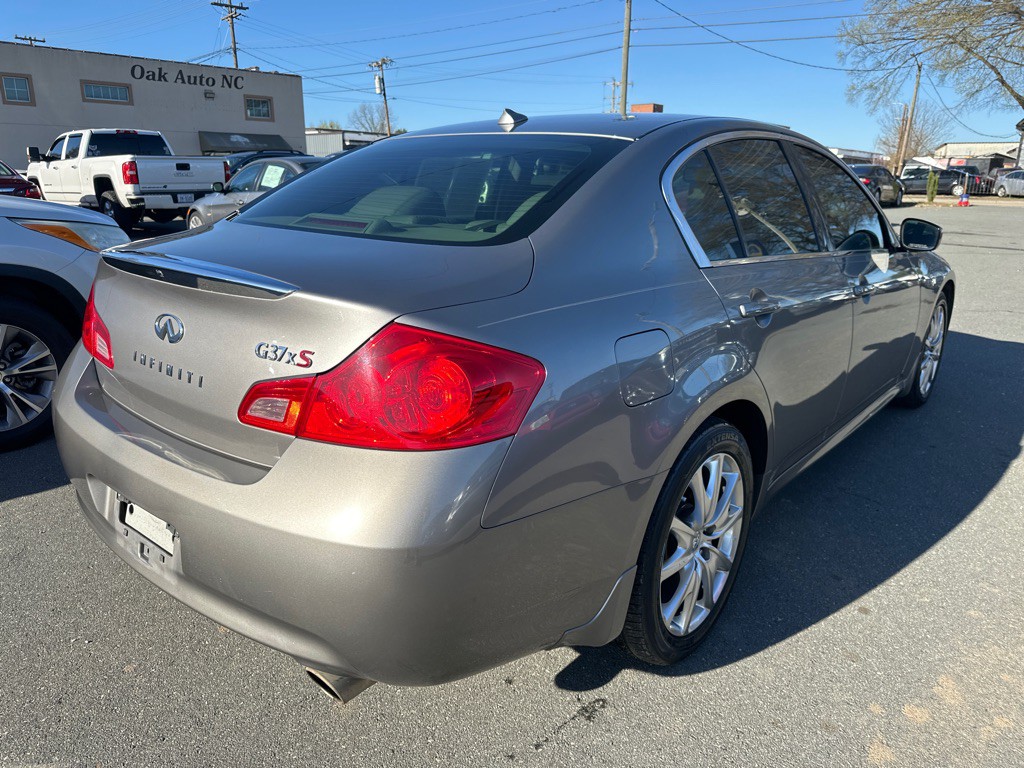 2009 INFINITI G37 Image 5