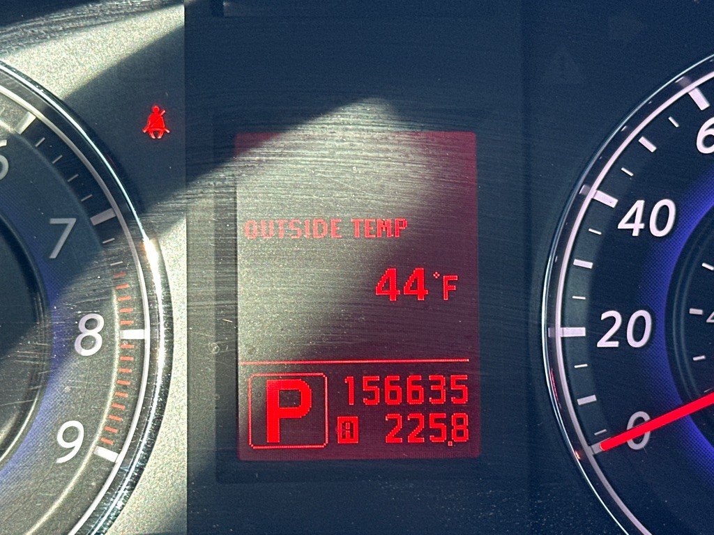 2009 INFINITI G37 Image 16