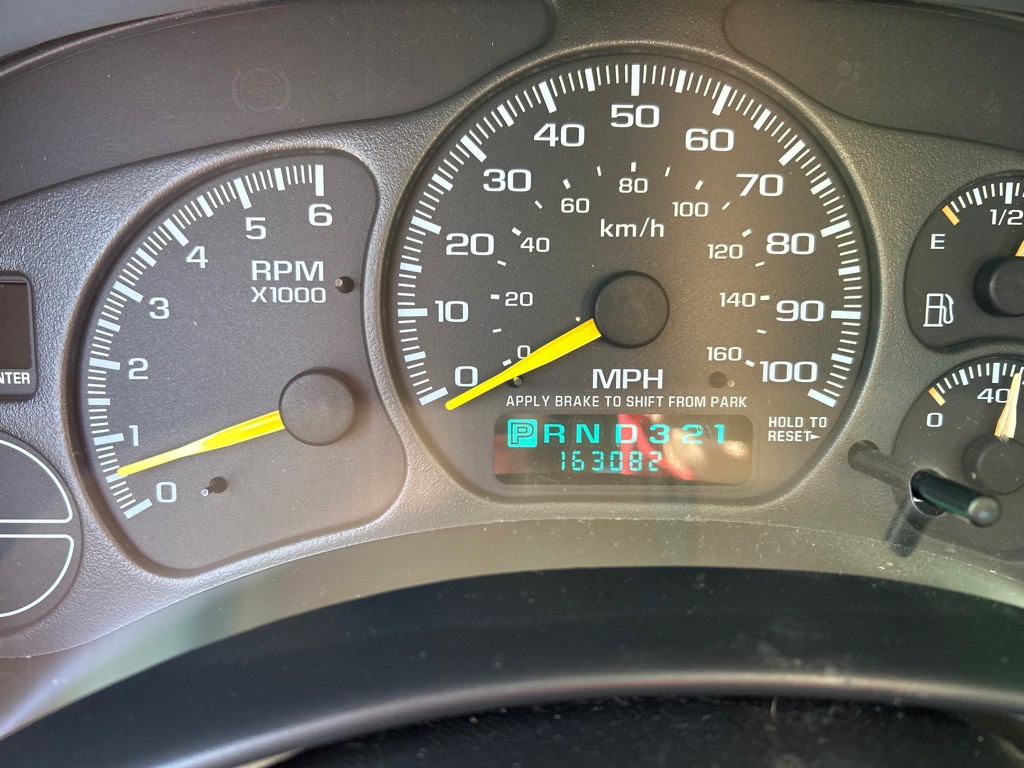 1999 GMC Sierra Image 16