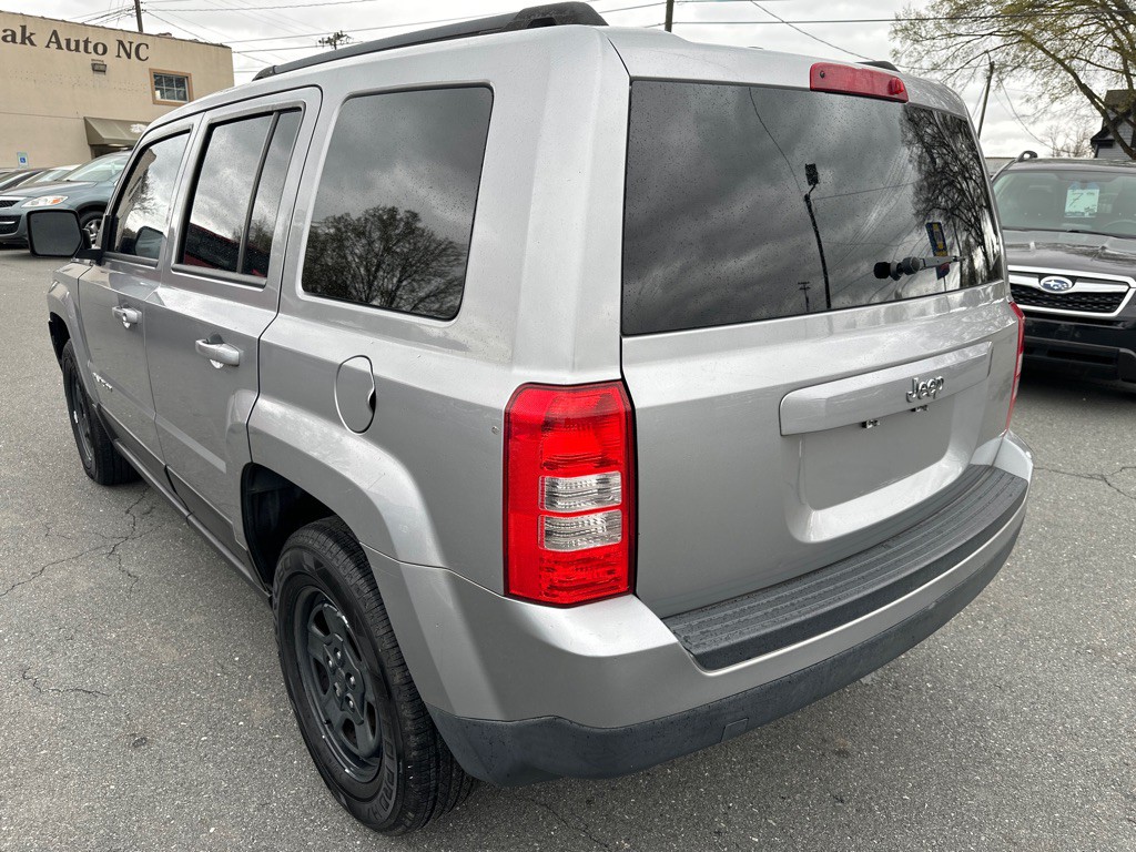 2016 Jeep Patriot Image 3