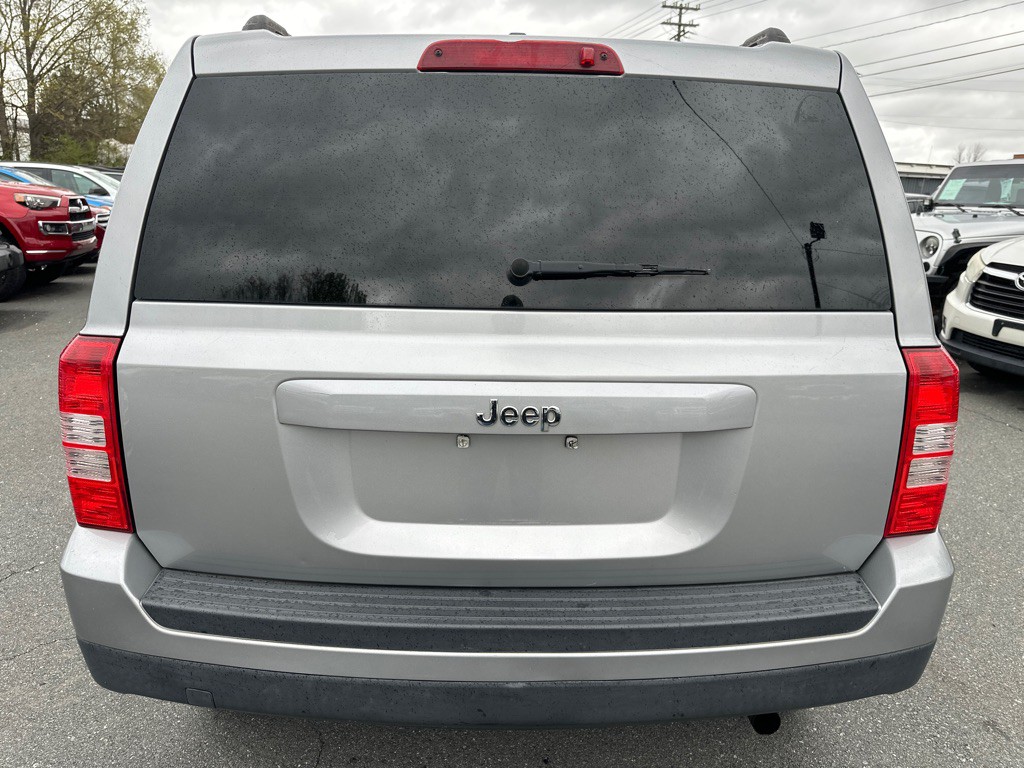 2016 Jeep Patriot Image 4