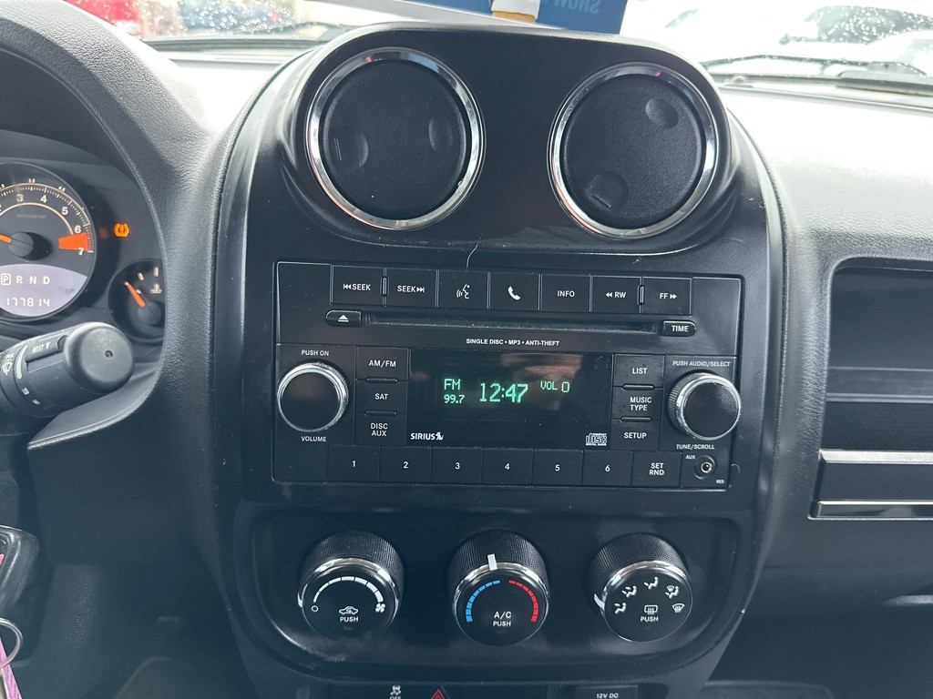 2016 Jeep Patriot Image 17