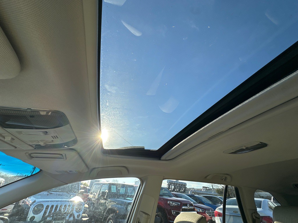 2012 Subaru Outback Image 21