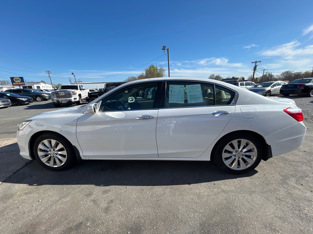 2015 Honda Accord Image 8